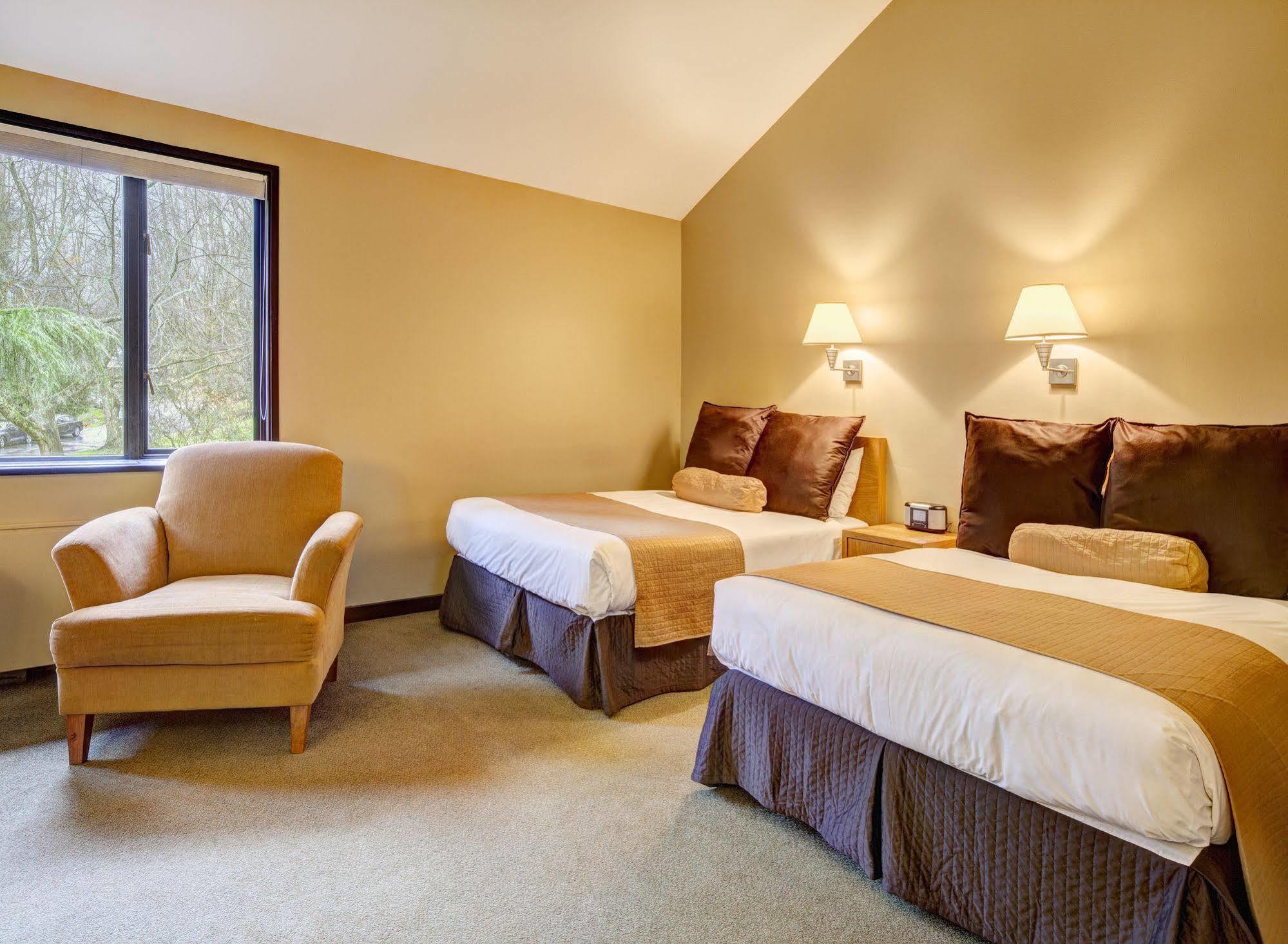 Talaris Conference Center Hotel Seattle Exterior photo
